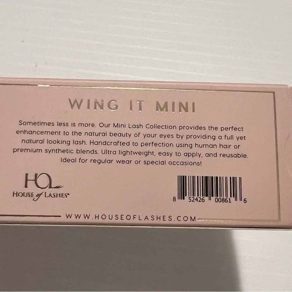 House of Lashes Wing It Mini Strip Lash Black